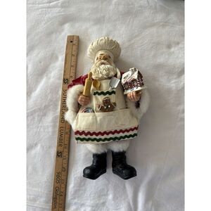 Cooking/baker Santa. Great Condition.‎ 11" Tall.